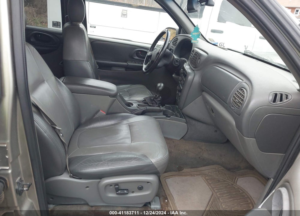2002 CHEVROLET TRAILBLAZER LTZ VIN: 1GNDT13SX22367465