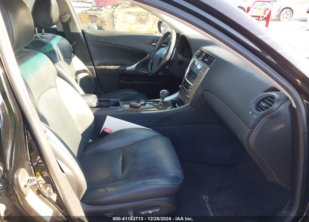 2010 LEXUS IS 250 VIN: JTHCF5C20A2034403