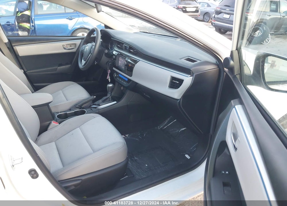 2016 TOYOTA COROLLA VIN: 5YFBURHE2GP449830