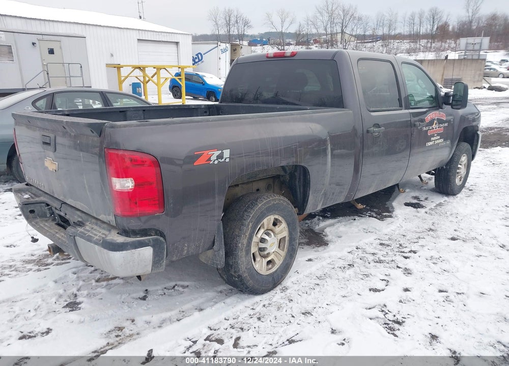 2010 CHEVROLET SILVERADO 2500HD VIN: 1GC4KXBG3AF127077
