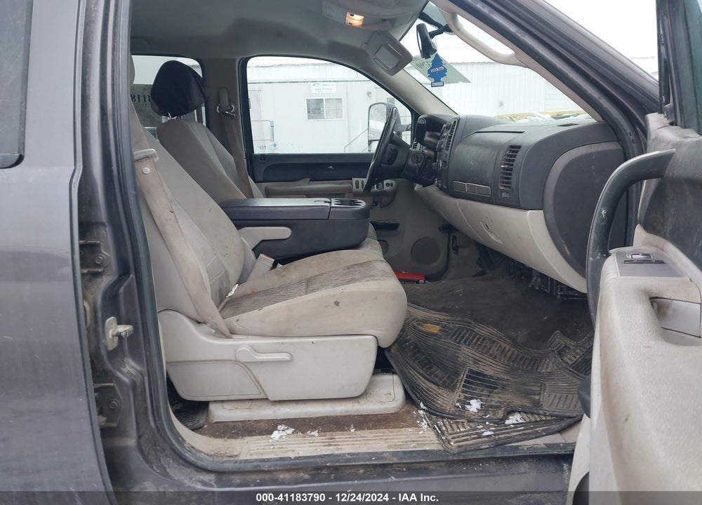 2010 CHEVROLET SILVERADO 2500HD VIN: 1GC4KXBG3AF127077