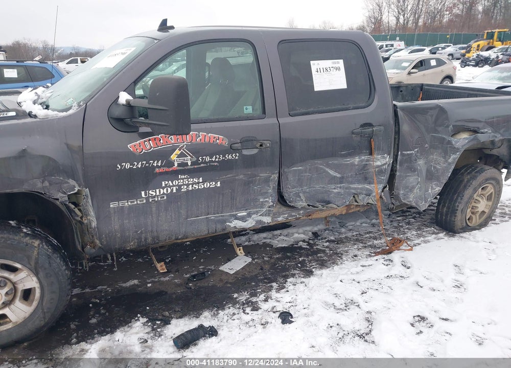 2010 CHEVROLET SILVERADO 2500HD VIN: 1GC4KXBG3AF127077