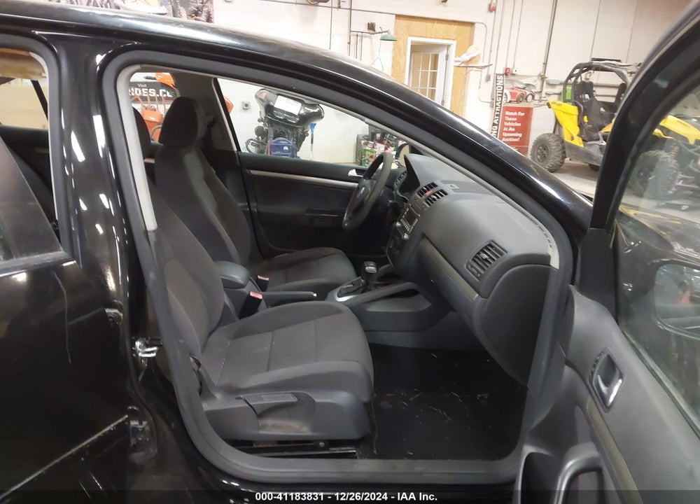2007 VOLKSWAGEN RABBIT VIN: WVWDS71K67W267719