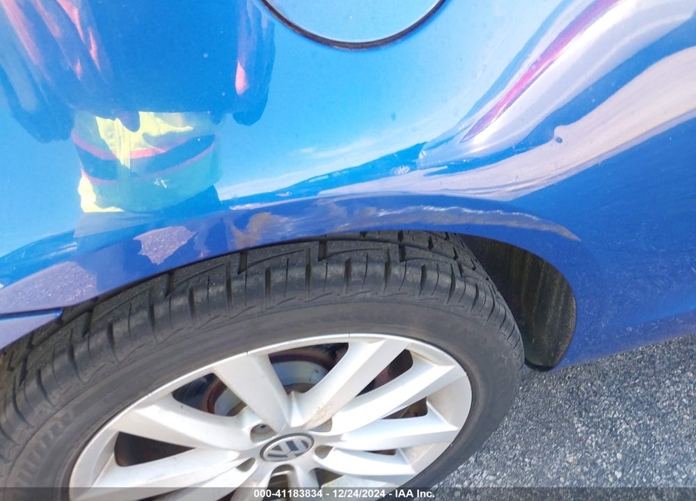 2012 VOLKSWAGEN EOS KOMFORT VIN: WVWBW7AH3CV011117