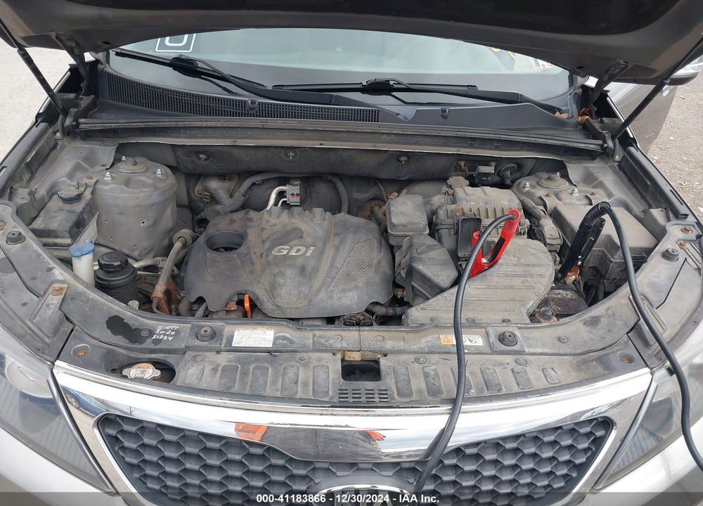 2013 KIA SORENTO LX VIN: 5XYKTCA61DG349298