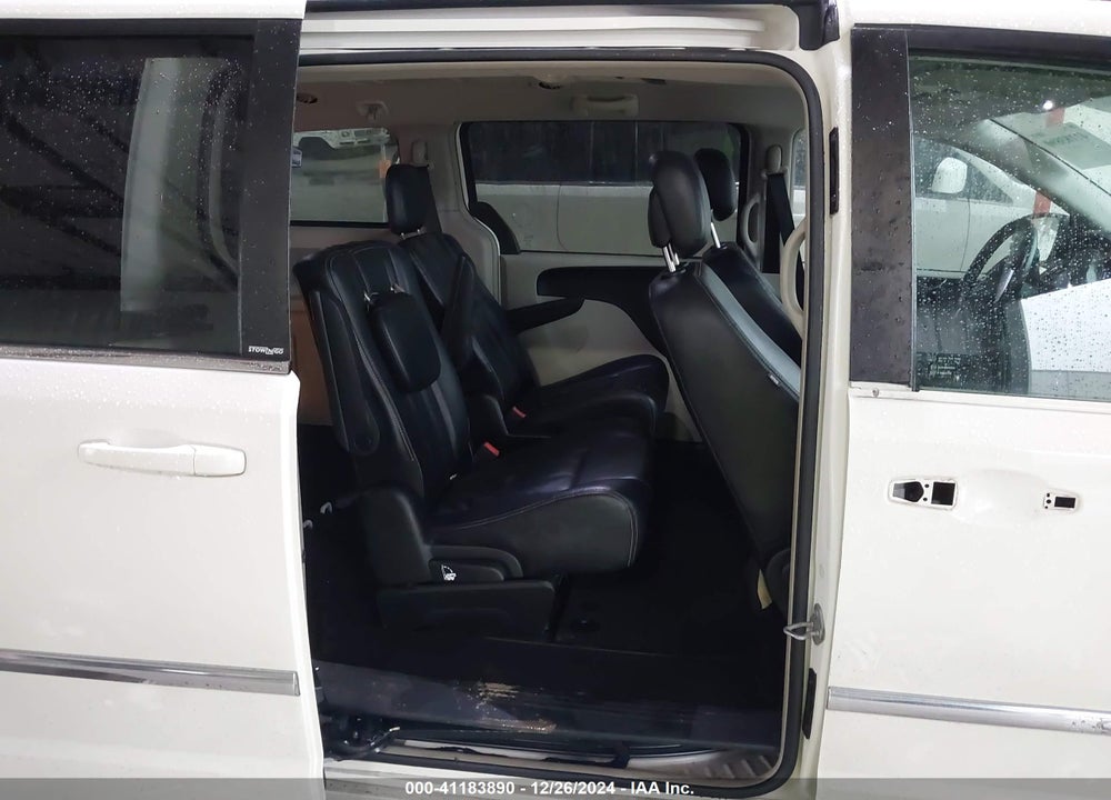 2013 CHRYSLER TOWN & COUNTRY TOURING VIN: 2C4RC1BG0DR682677