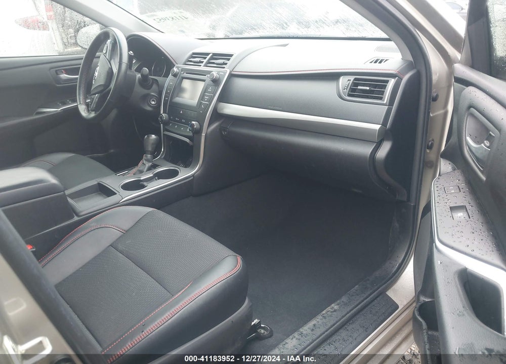 2016 TOYOTA CAMRY SE VIN: 4T1BF1FK7GU240389