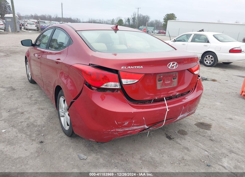 2013 HYUNDAI ELANTRA GLS VIN: KMHDH4AE9DU813181