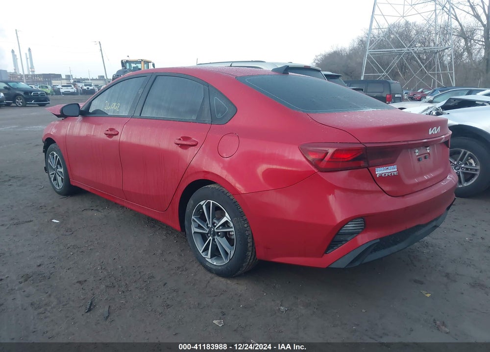 2023 KIA FORTE VIN: 3KPF24AD5PE627131