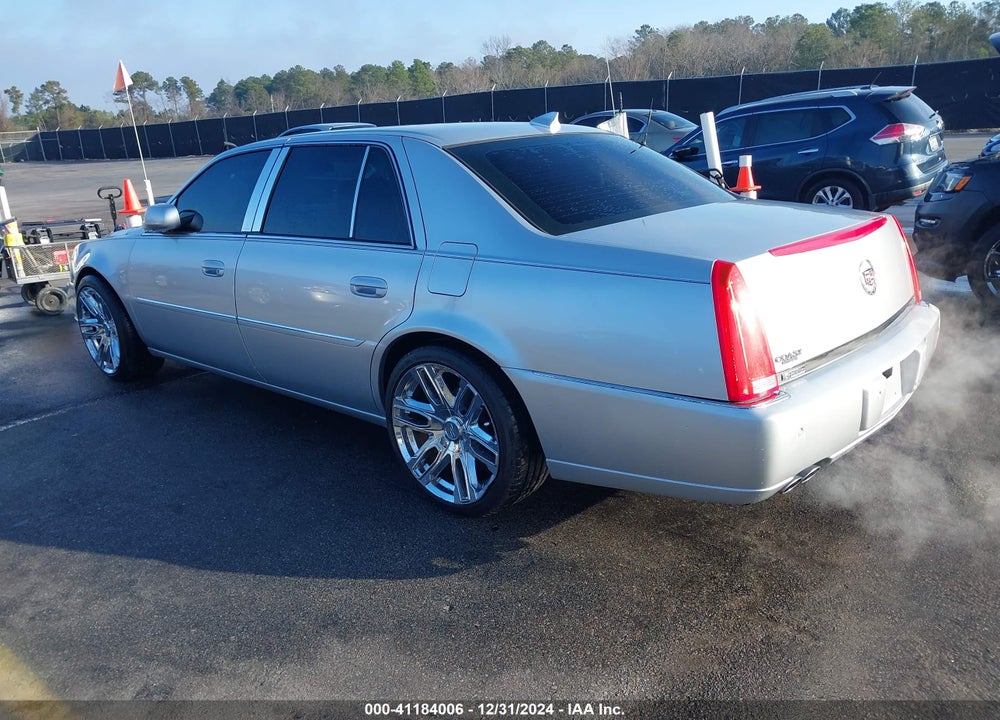 2010 CADILLAC DTS PREMIUM COLLECTION VIN: 1G6KH5EY2AU135930