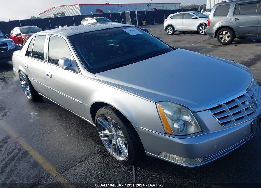 2010 CADILLAC DTS PREMIUM COLLECTION VIN: 1G6KH5EY2AU135930