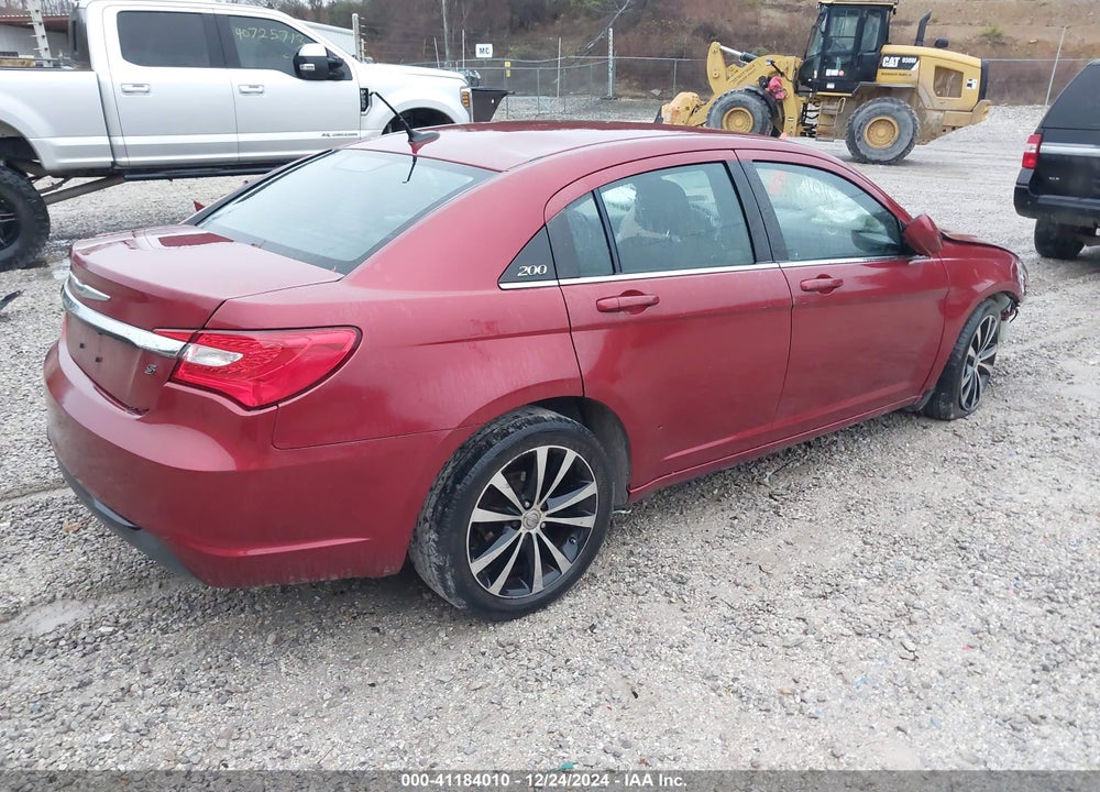 2013 CHRYSLER 200 VIN: 1C3CCBBG4DN720392