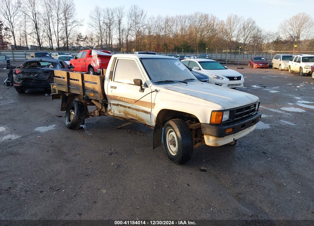 1986 TOYOTA PICKUP RN63 STD VIN: JT4RN63R3G0085738