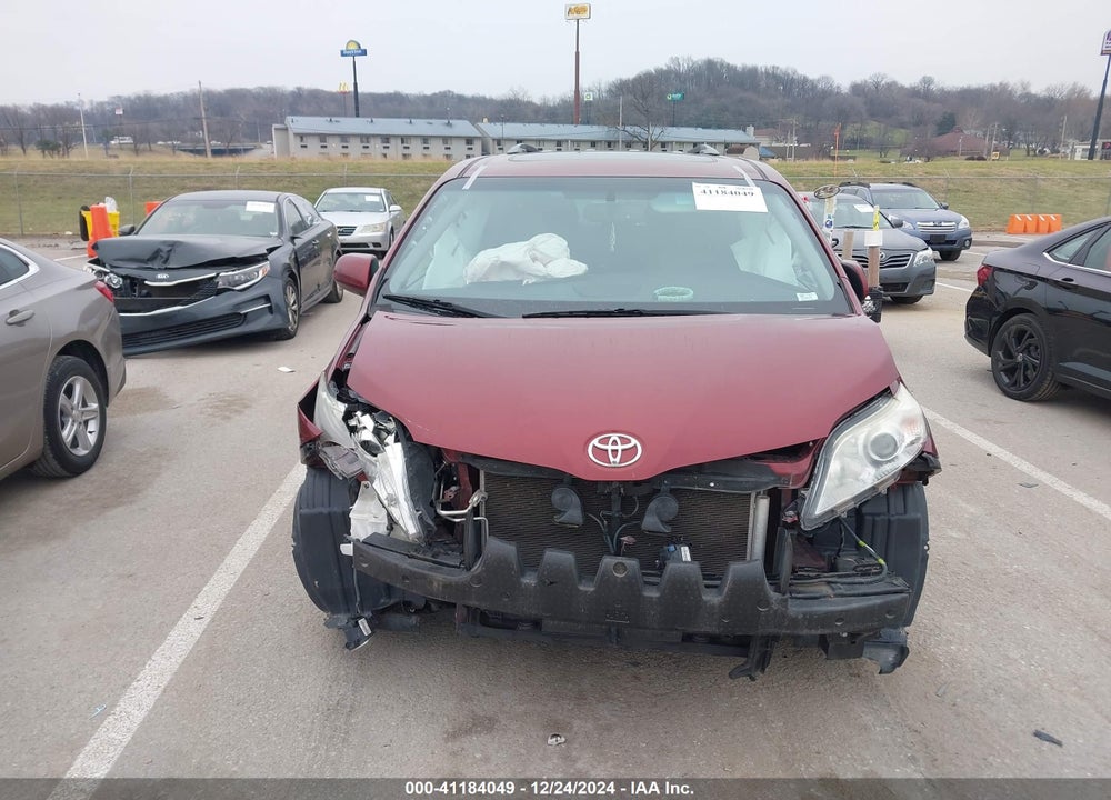 2017 TOYOTA SIENNA XLE LIMITED VIN: 5TDYZ3DC6HS820641