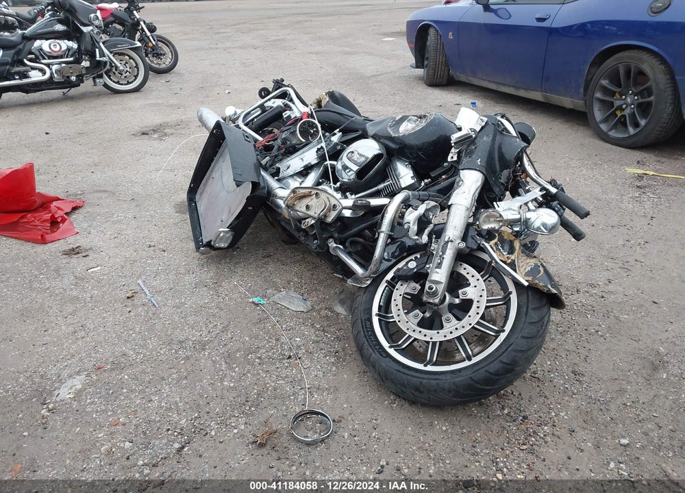 2014 HARLEY-DAVIDSON FLHP POLICE ROAD KING VIN: 1HD1FHM16EB621418