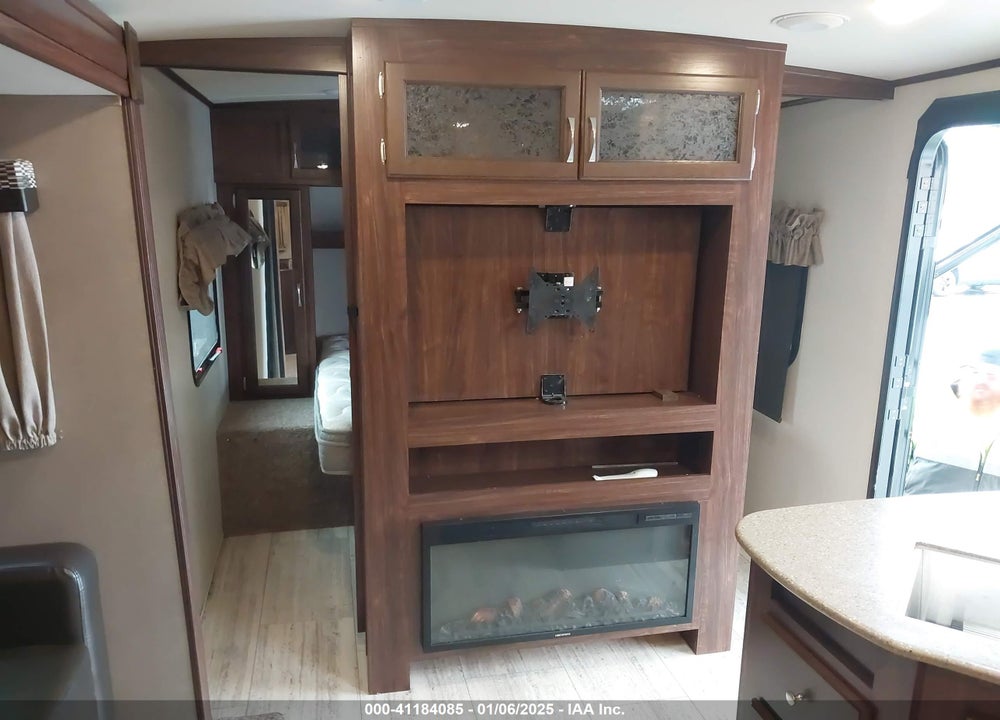 2018 PALOMINO OTHER VIN: 4X4TPAH26JN022412