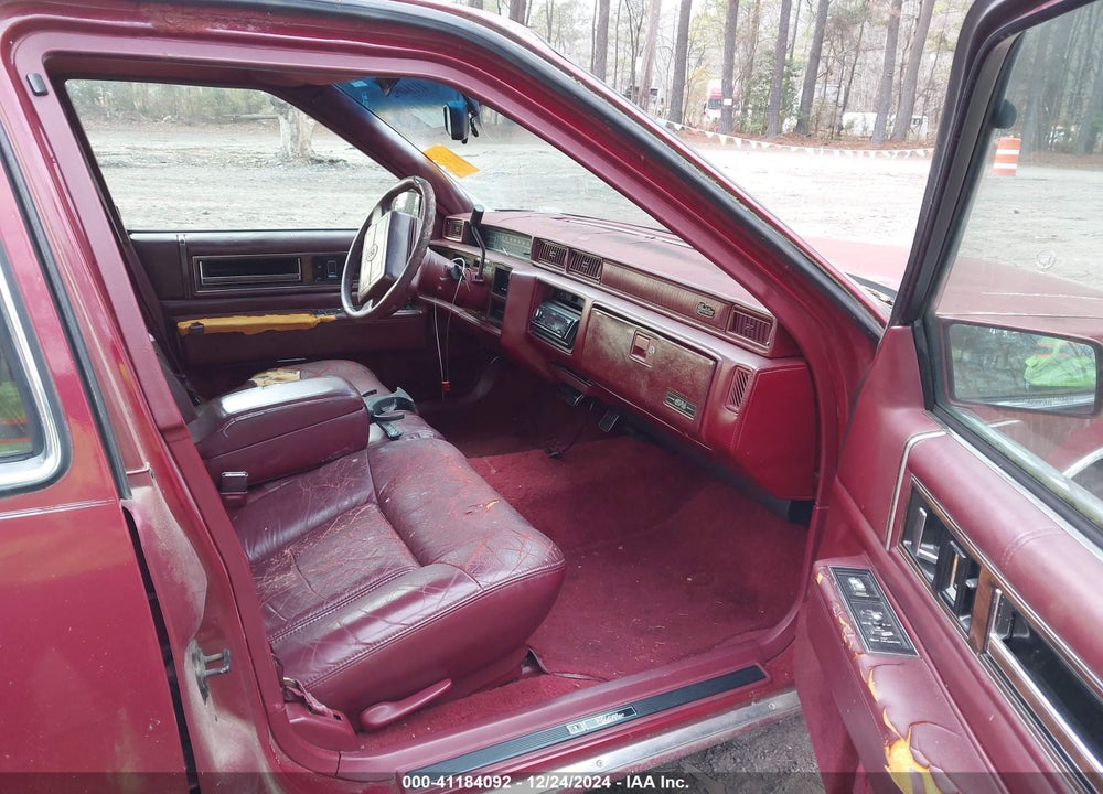 1992 CADILLAC DEVILLE VIN: 1G6CD53B0N4297799