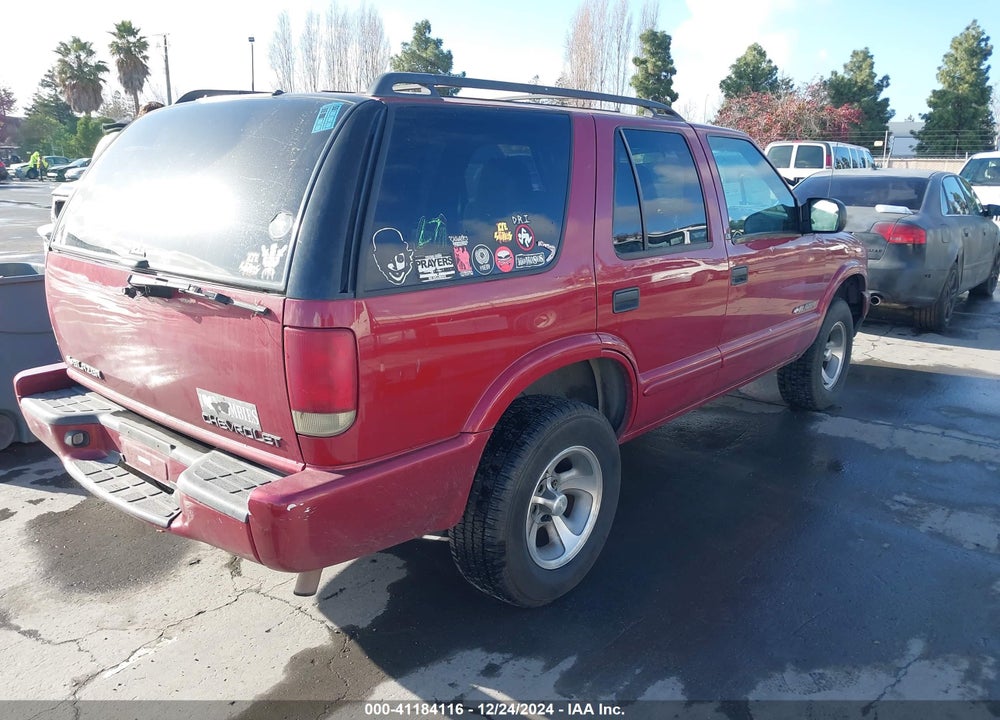 2002 CHEVROLET BLAZER LS VIN: 1GNCS13W22K106123