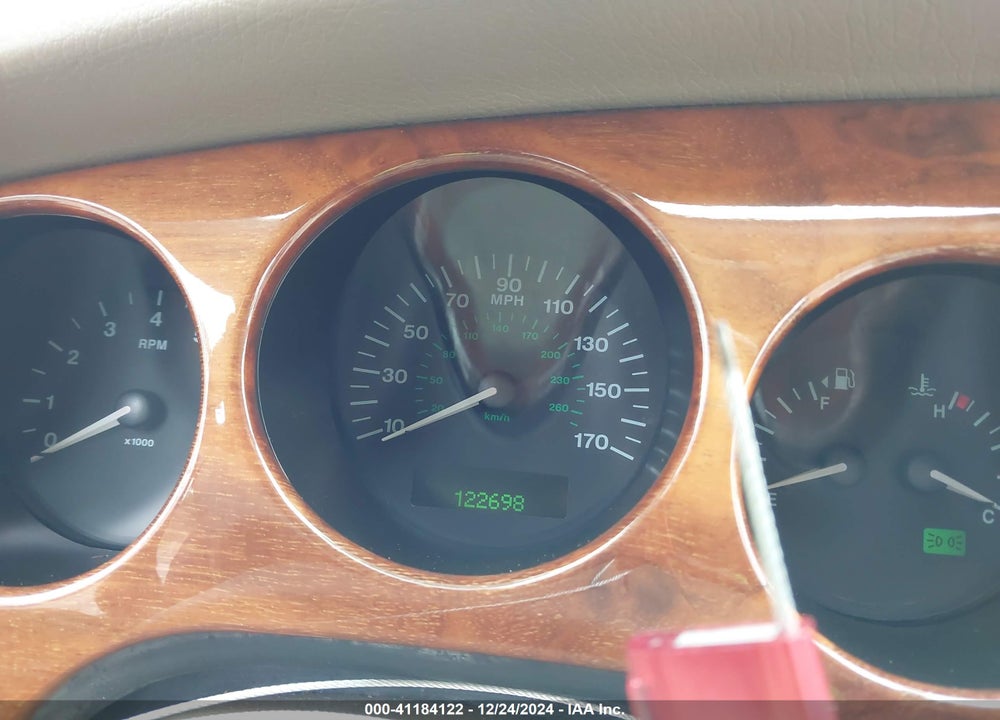 2000 JAGUAR XK8 VIN: SAJJA42C7YNA09877