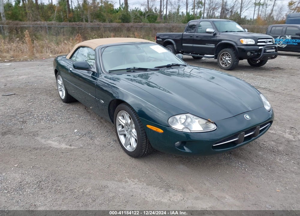 2000 JAGUAR XK8 VIN: SAJJA42C7YNA09877
