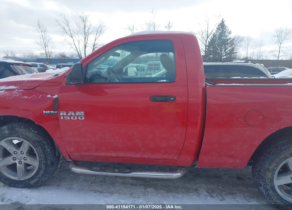 2014 RAM 1500 VIN: 3C6JR7AT5EG139143