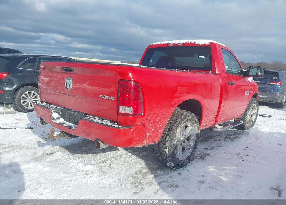 2014 RAM 1500 VIN: 3C6JR7AT5EG139143