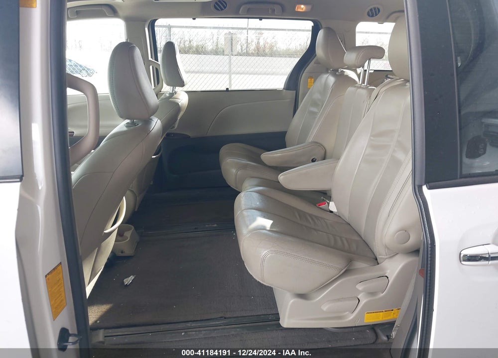 2014 TOYOTA SIENNA XLE LIMITED VIN: 5TDYK3DC4ES439032