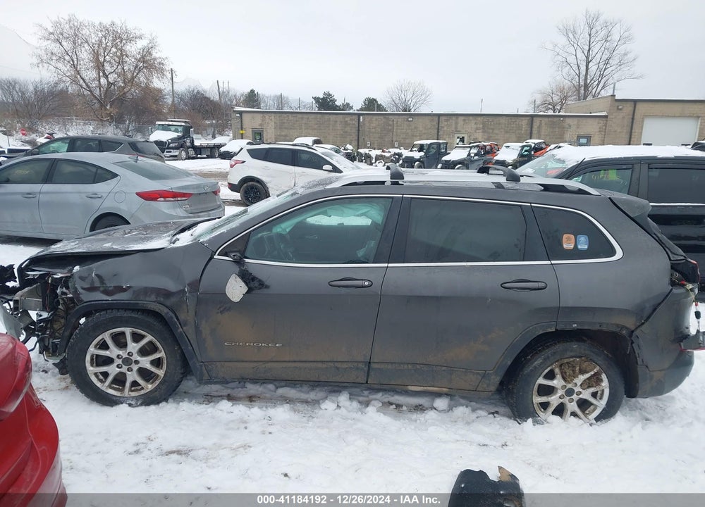 2014 JEEP CHEROKEE LATITUDE VIN: 1C4PJLCS3EW185157