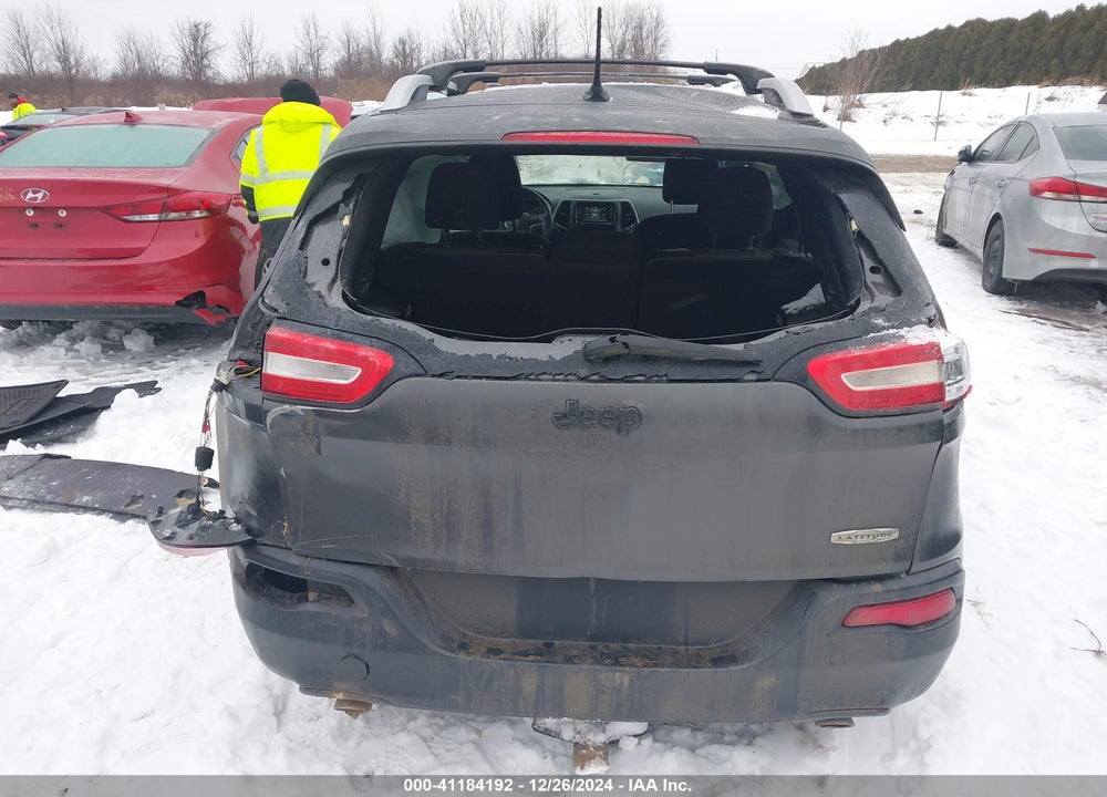 2014 JEEP CHEROKEE LATITUDE VIN: 1C4PJLCS3EW185157