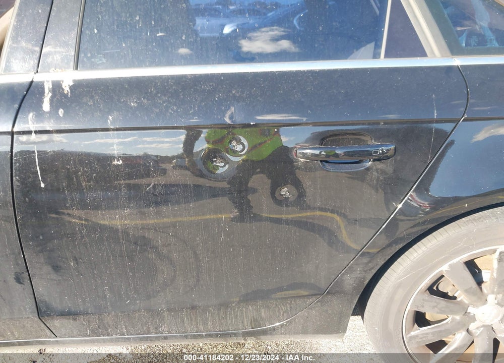 2013 AUDI A4 2.0T PREMIUM VIN: WAUAFAFLXDN029652