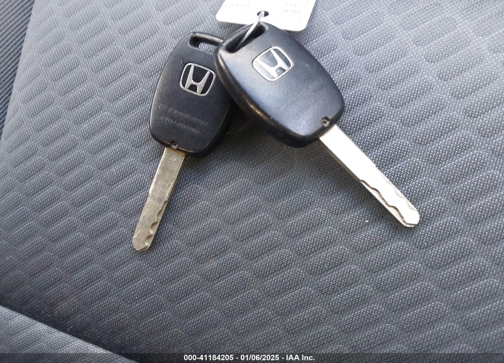 2008 HONDA RIDGELINE RTS VIN: 2HJYK16408H520294