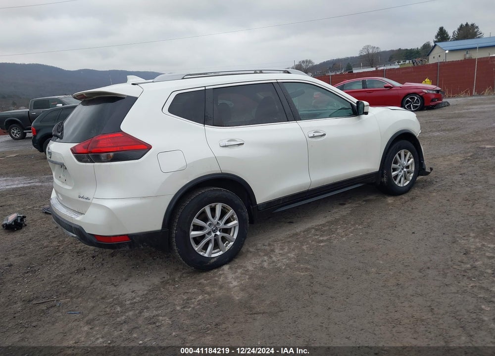 2017 NISSAN ROGUE VIN: 5N1AT2MV7HC753883