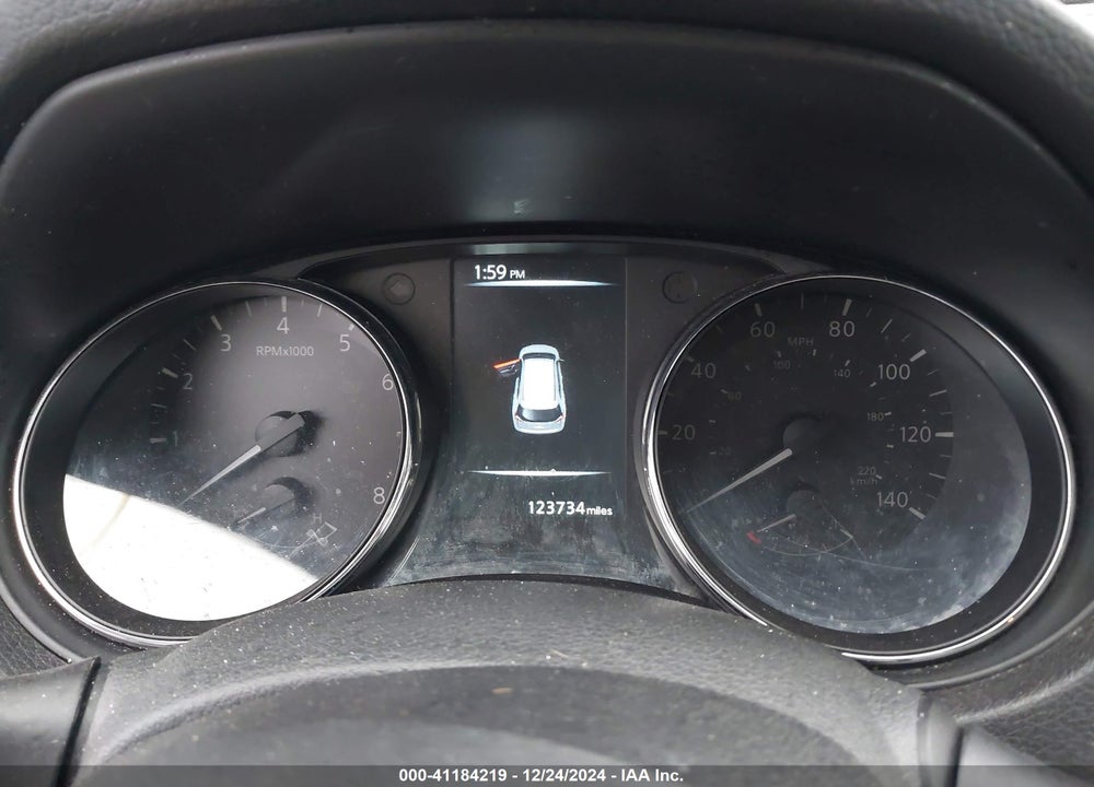 2017 NISSAN ROGUE VIN: 5N1AT2MV7HC753883