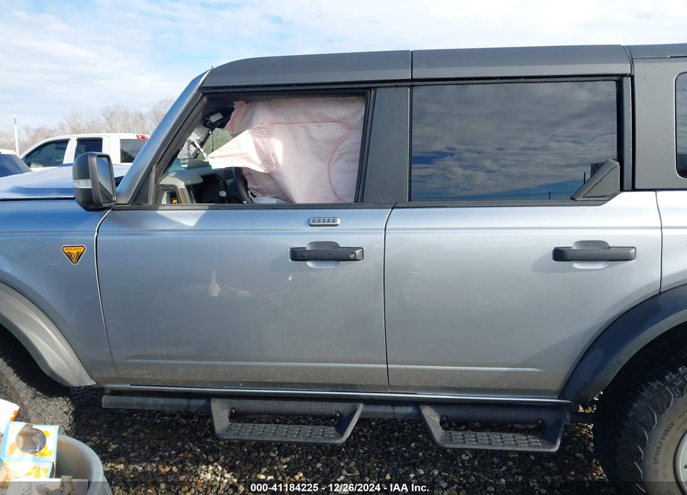 2022 FORD BRONCO BADLANDS VIN: 1FMEE5DP5NLB85773
