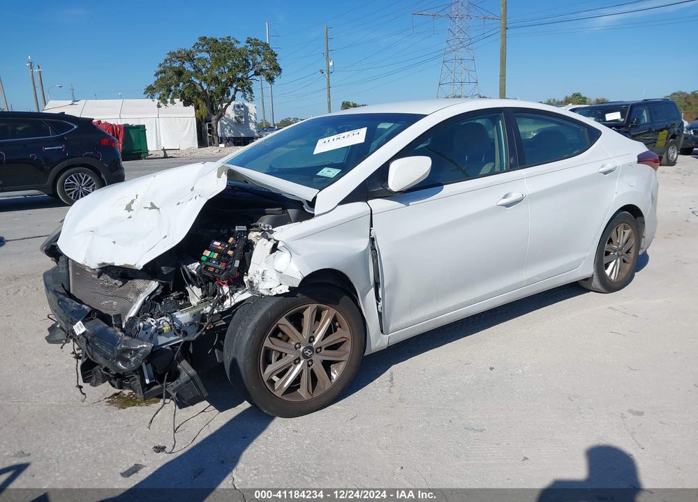 2016 HYUNDAI ELANTRA SE VIN: 5NPDH4AE9GH751803