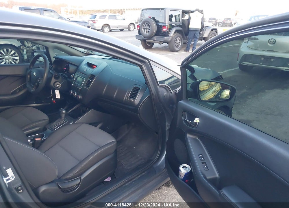 2016 KIA FORTE LX VIN: KNAFX4A62G5544719