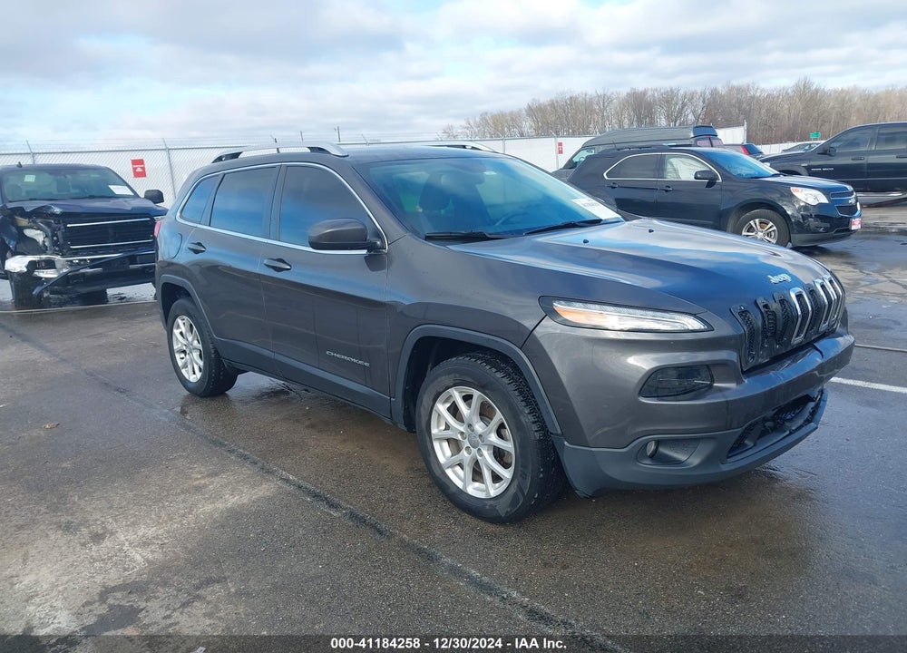 2017 JEEP CHEROKEE LATITUDE 4X4 VIN: 1C4PJMCB3HW570714