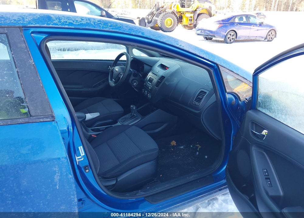 2014 KIA FORTE LX VIN: KNAFX4A69E5235245