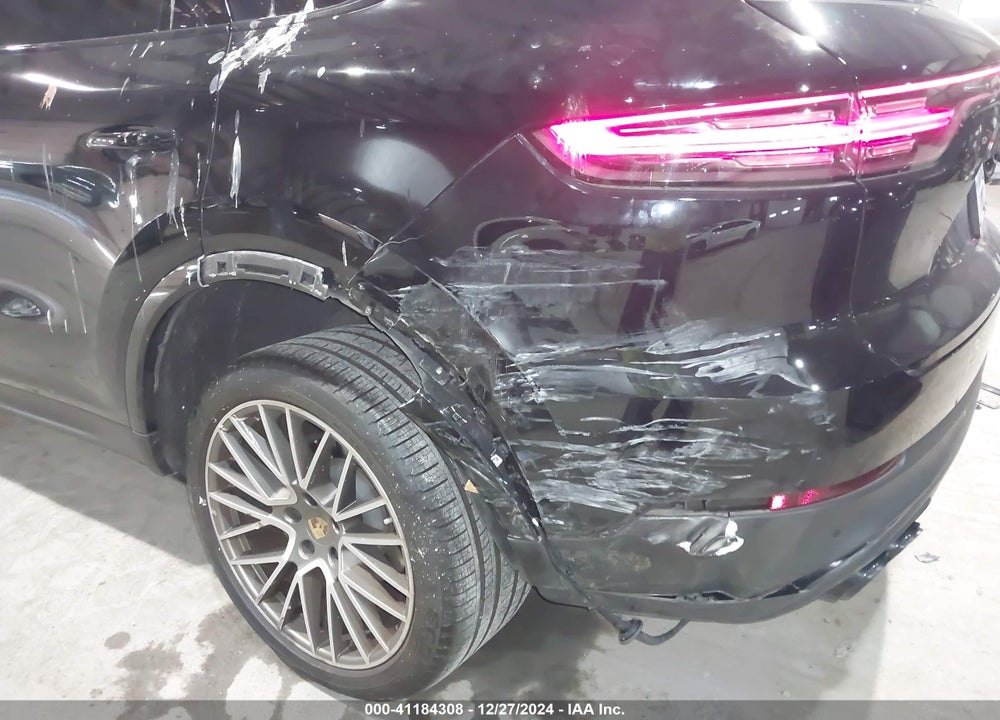2023 PORSCHE CAYENNE PLATINUM EDITION VIN: WP1AA2AY4PDA05799