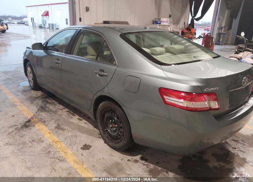 2011 TOYOTA CAMRY VIN: 4T1BF3EKXBU697977