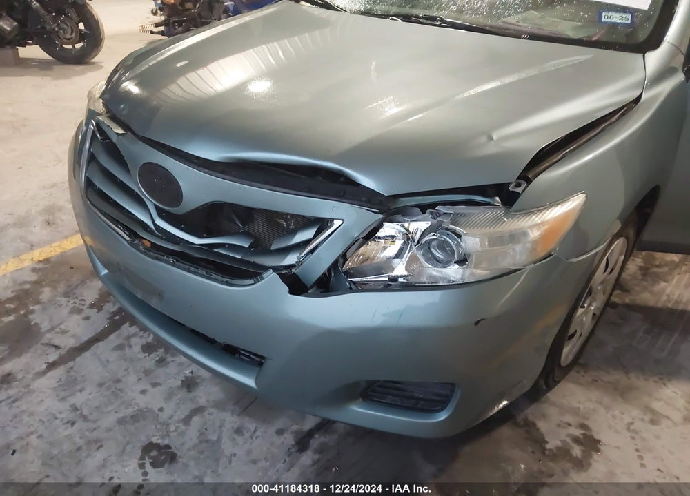 2011 TOYOTA CAMRY VIN: 4T1BF3EKXBU697977