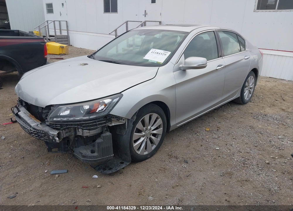 2015 HONDA ACCORD EX-L V-6 VIN: 1HGCR3F83FA033001
