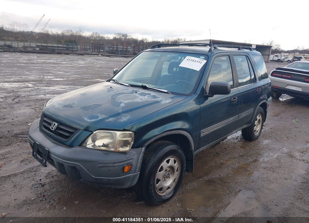 1998 HONDA CR-V LX VIN: JHLRD1845WC062139