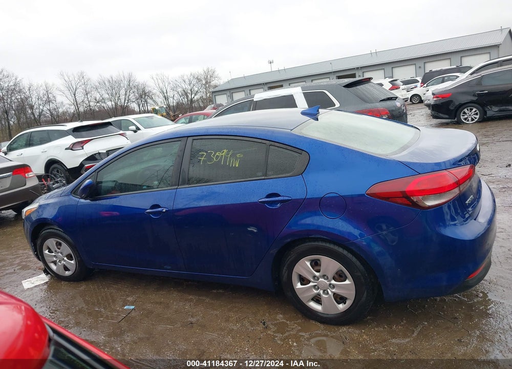 2018 KIA FORTE VIN: 3KPFL4A70JE199175
