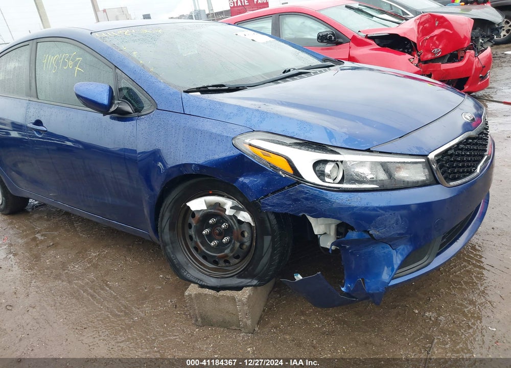 2018 KIA FORTE VIN: 3KPFL4A70JE199175