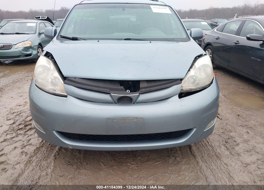 2008 TOYOTA SIENNA XLE VIN: 5TDZK22CX8S151389