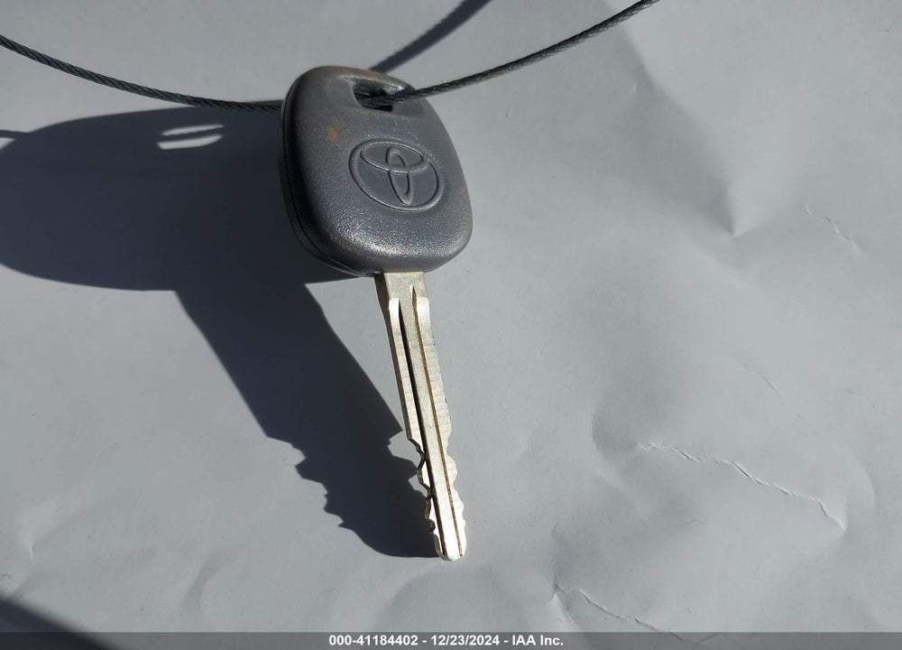 2012 TOYOTA RAV4 VIN: 2T3BF4DV5CW208881