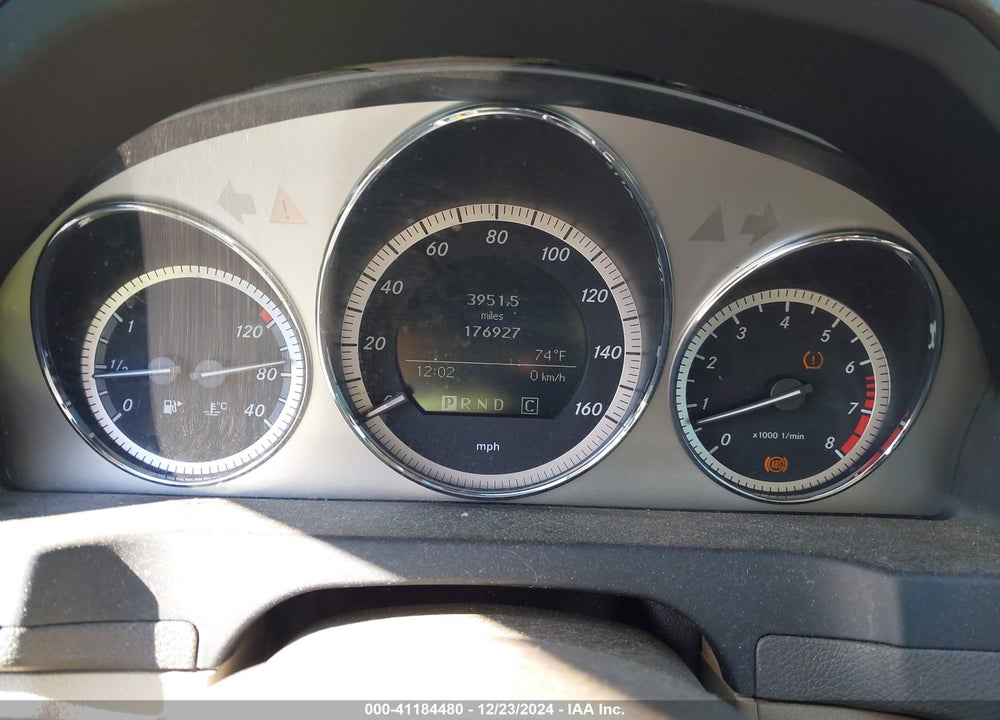 2009 MERCEDES-BENZ C 300 LUXURY/SPORT VIN: WDDGF54X49R072268