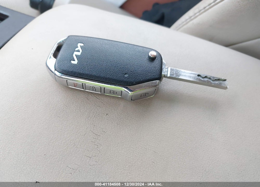 2023 KIA FORTE LXS VIN: 3KPF24AD1PE580745
