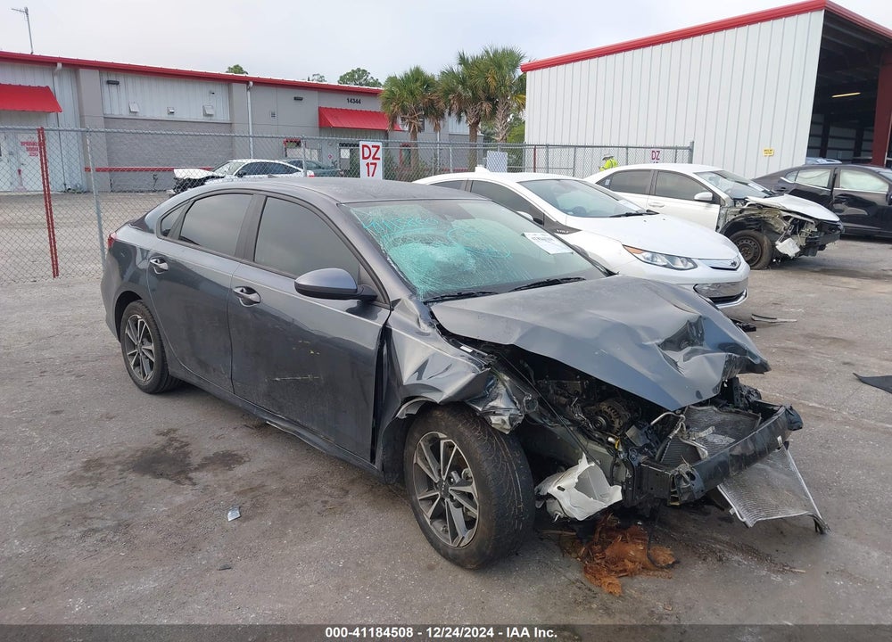 2023 KIA FORTE LXS VIN: 3KPF24AD1PE580745